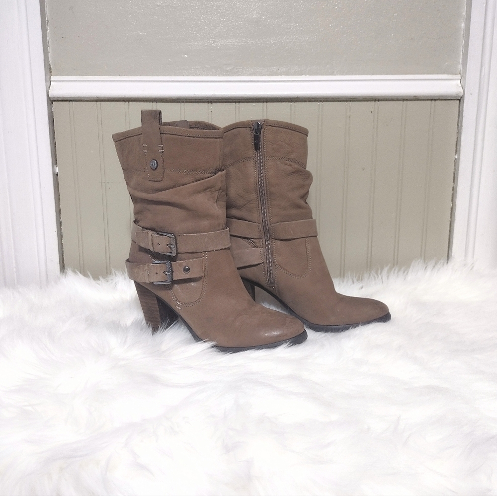 Marc Fisher Women's Taupe Leather Slouchy Boot Size 6